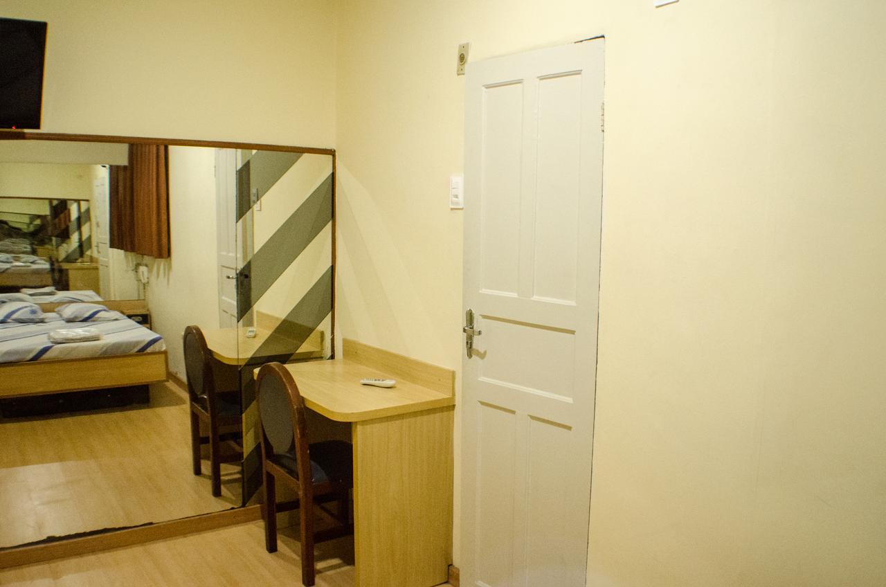 Ordenes (adults Only) Hotel del amor *